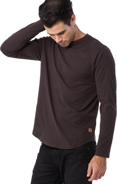 On Body Image of color Chebula Black