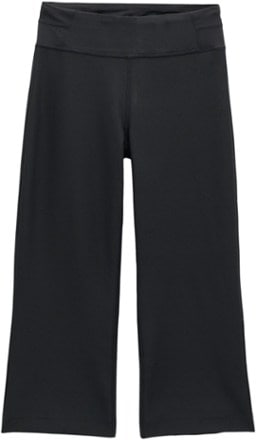 I love the prAna Midtown Capri! Check it out and more at www.prAna