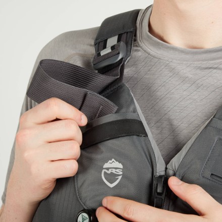 NRS Chinook PFD 6
