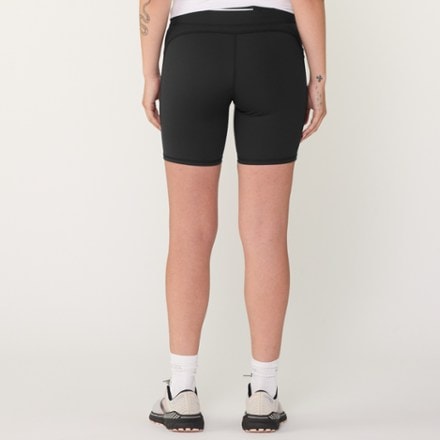 rabbit Speed Leggy 7" Shorts - Women's 4