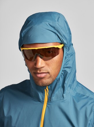 Janji Rainrunner Pack Jacket 2.0 - Men's 4