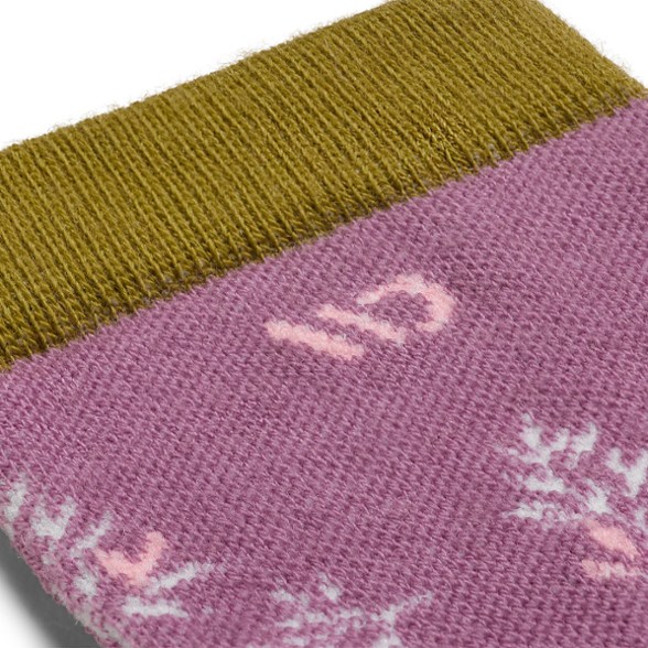 Detail Image of color Violet