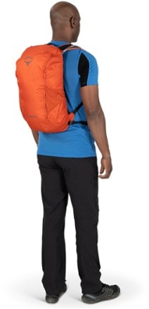 Osprey Skarab 18 Hydration Pack - Men's 6