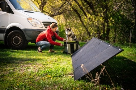 Goal Zero Ranger 300 Solar Panel Briefcase 8