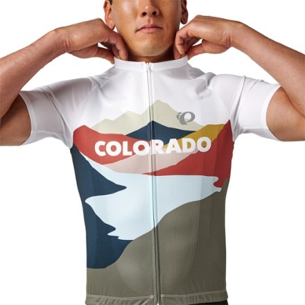 PEARL iZUMi Classic Cycling Jersey - Men's 4