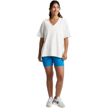 Beyond Yoga Better Than Ever Oversize V-Neck Shirt - Women's 2