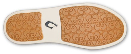 OluKai Pehuea Pa'i Shoes - Women's 4