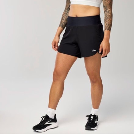 Brooks Chaser 5" Shorts - Women's 0
