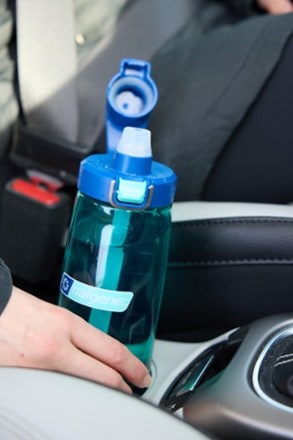 Location Image for FreshFlow Water Bottle - 24 fl. oz.