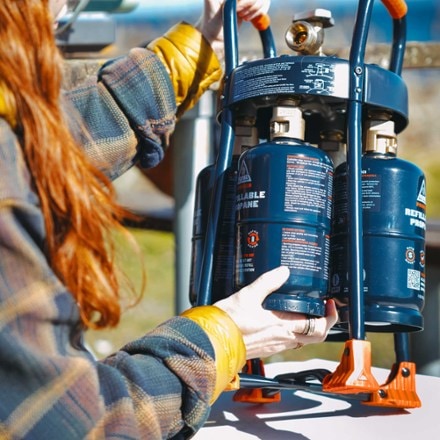 Ignik TapRack 4-Pack Propane System 3
