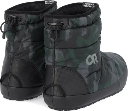 Outdoor Research Tundra Trax Booties - Men's 1