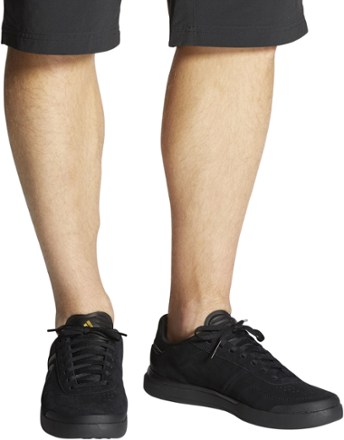 Five Ten Sleuth DLX Bike Shoes - Men's 5