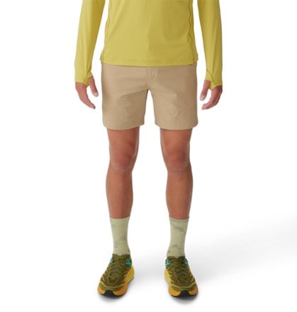 Mountain Hardwear Basin Trek Shorts - Men's 1
