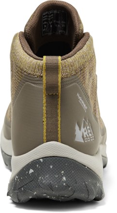 Flash Hiking Boots - Men's [Back view (Bark/Moss)]