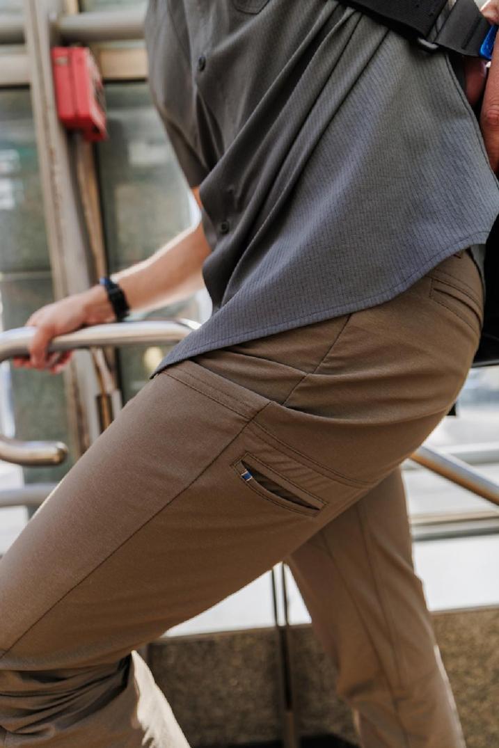 Location Image for Deceivr Pants - Men's