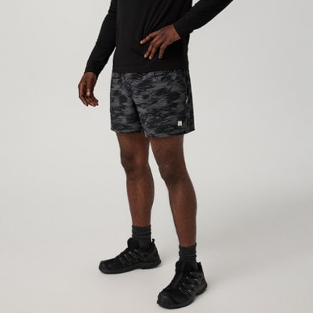 Vuori Banks Session Unlined 5" Shorts - Men's 3