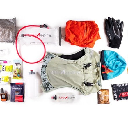 UltrAspire Big Bronco Race Hydration Vest Includes 2 UltrAspire 500 ml soft flasks; other accessories not included