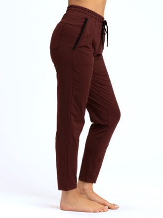 Threads 4 Thought Performance Jersey Joggers - Women's 2