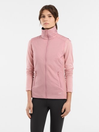 Arc'teryx Atom Lightweight Insulated Vest - Women's 1