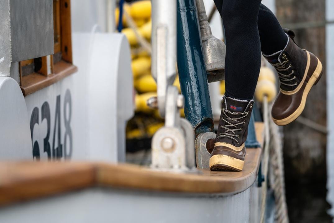 Location Image for 8" Insulated Legacy Lace Boots - Women's