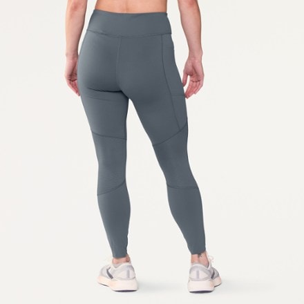 Patagonia Endless Run 7/8 Tights - Women's 4