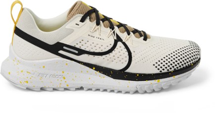 Nike deals react cushion