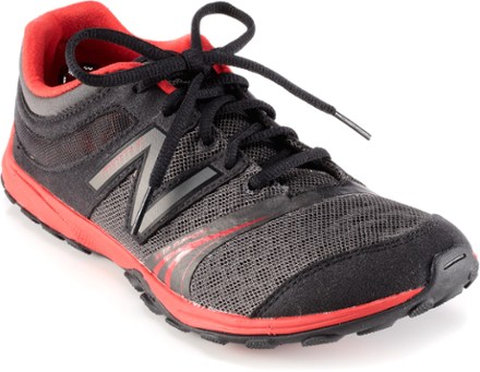 new balance women's 20v7 minimus cross trainer