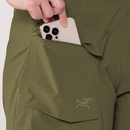 Arc'teryx Gamma Utility 5" Shorts - Women's 6