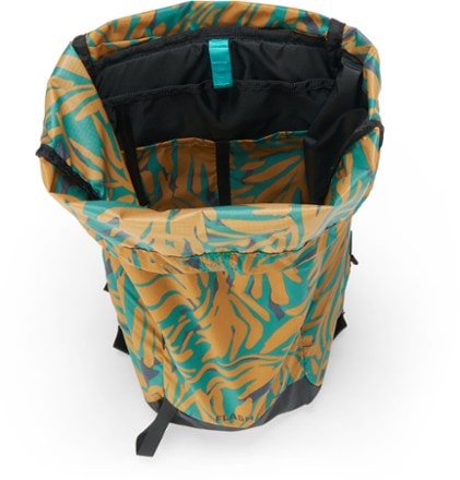 REI Co-op Flash 18 Print Pack 6