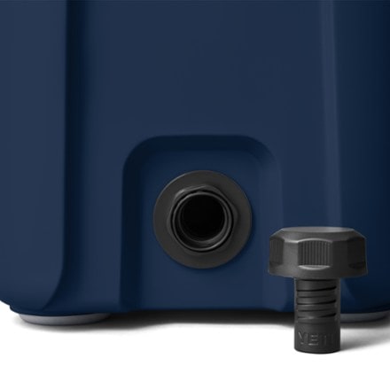 YETI Roadie 15 Cooler 6