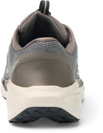 Nike Pegasus Easy-On Road-Running Shoes - Men's 3