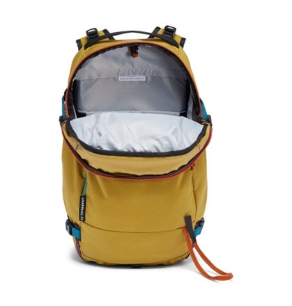 Mountain Hardwear Gnarwhal 25 Snow Pack 3