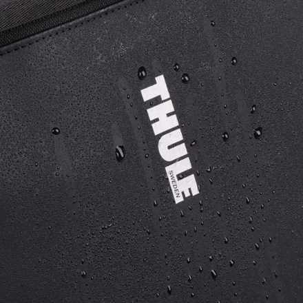 Thule Chasm 22 L Courier Bag 8