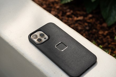 Peak Design Everyday Case - iPhone 12 8