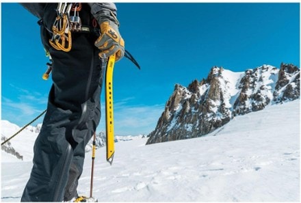 Grivel Ghost EVO Ice Axe 3