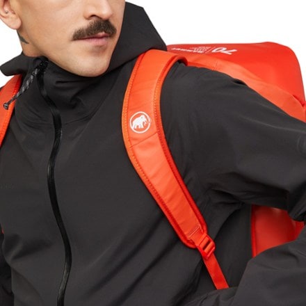Mammut Cargo 70 Duffel 3