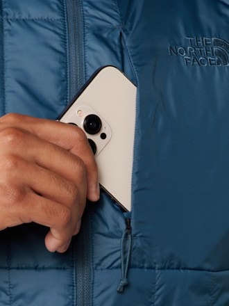 The North Face Circaloft Insulated Jacket - Men's 4