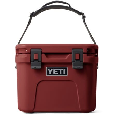 YETI Roadie 15 Hard Cooler 1