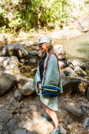 Nomadix Traveler Tech Sling Bag 10