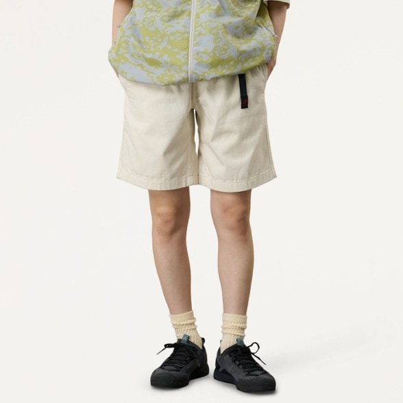 On Body Image of color Greige