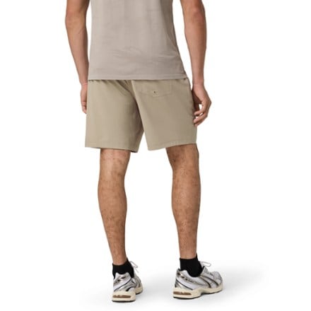 Vuori Kore Lined Shorts - Men's 7" Inseam 1