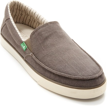 sanuk sideline slip on