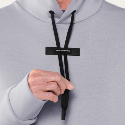 On Focus Tech Hoodie - Women's 5