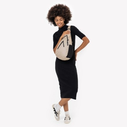 Sherpani Esprit AT Sling Bag 5
