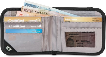 Pacsafe RFIDsafe V100 RFID Blocking Bi-Fold Wallet In use