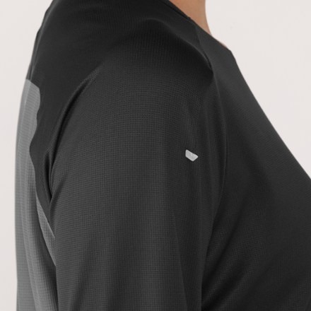 On Performance Long-T Shirt - Women's 4