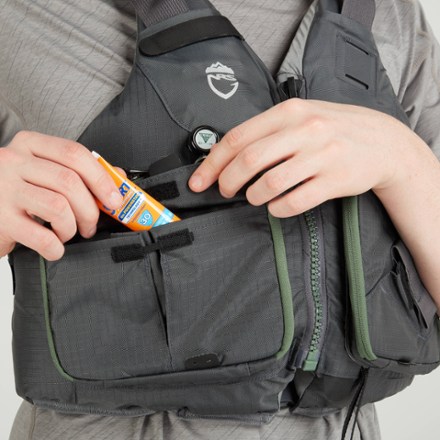 NRS Chinook PFD 7