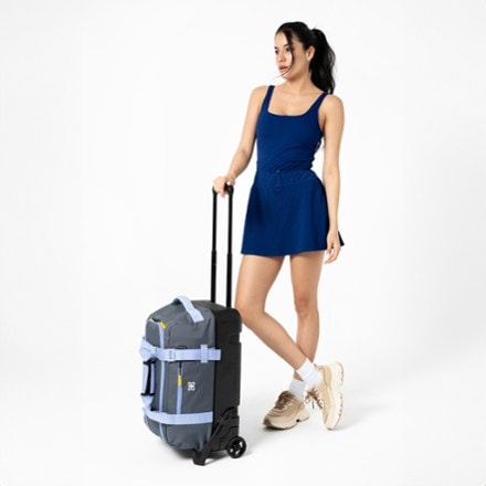 Sherpani Ciel Wheeled Luggage Duffel 6