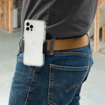 Nite Ize Squeeze Clippable Phone Holder 4