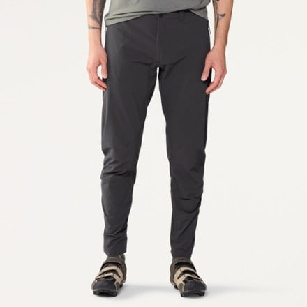 Endura AllTrack Rout Bike Pants - Men's 1